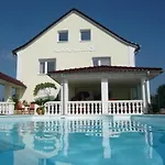 Apartment Pummpaelzhof Bad Salzungen