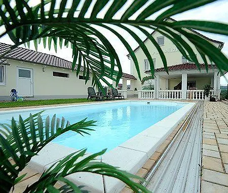 Apartment Pummpaelzhof Bad Salzungen