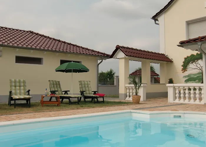 Pummpaelzhof Apartman *